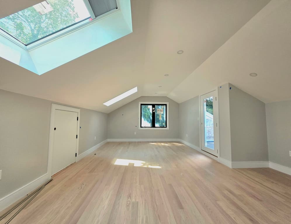 55 Oak Ave, Newton MA 02465 photo 6