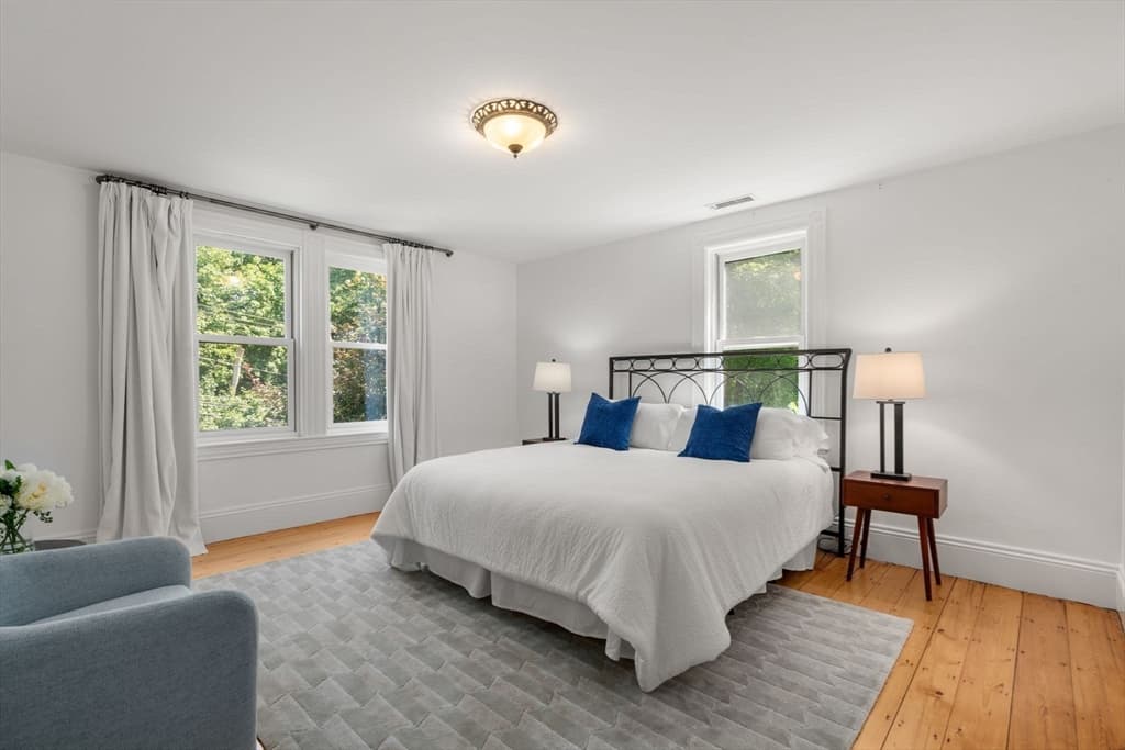 302 Concord Road, Weston MA 02493 photo 23