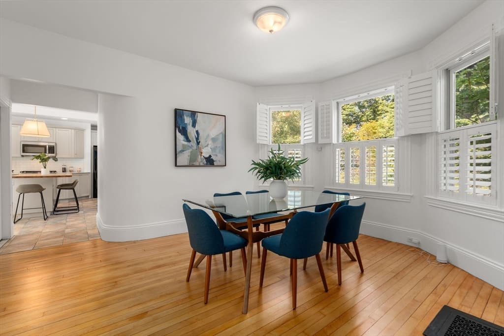 302 Concord Road, Weston MA 02493 photo 17