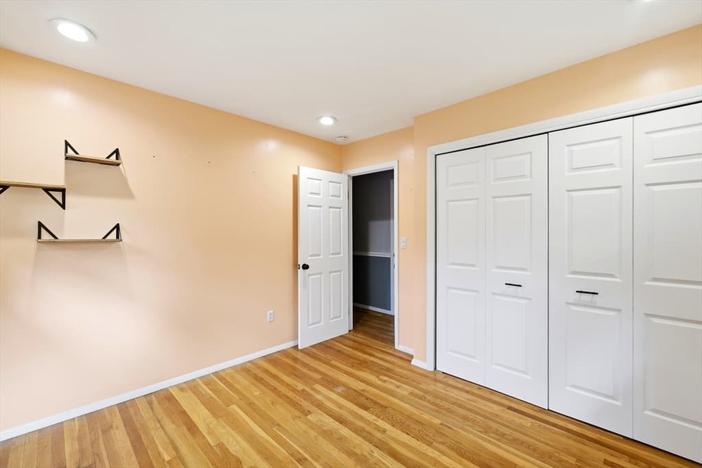 277 Brainerd St, South Hadley MA 01075 photo 17