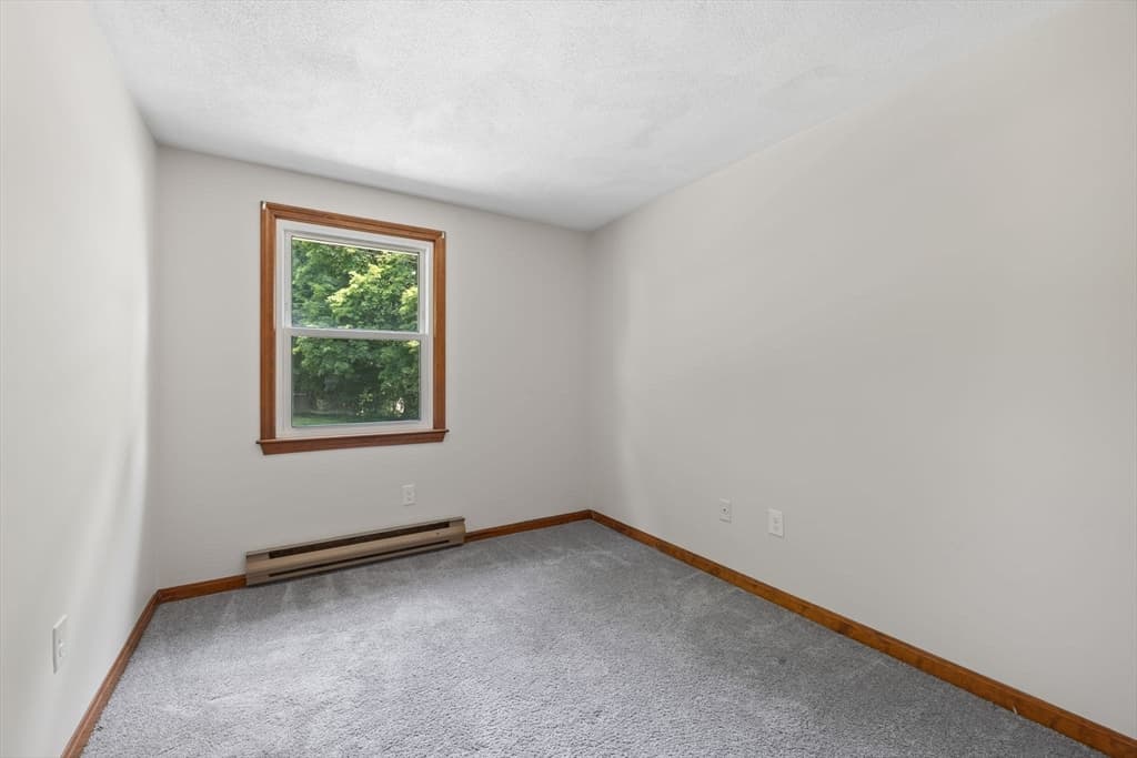 80 Kilby St, Woburn MA 01801 photo 12