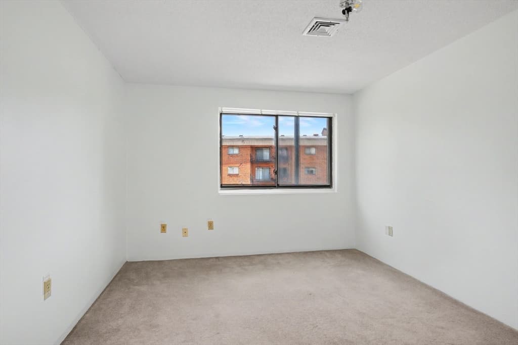 181 Littleton Rd # 211, Chelmsford MA 01824 photo 13