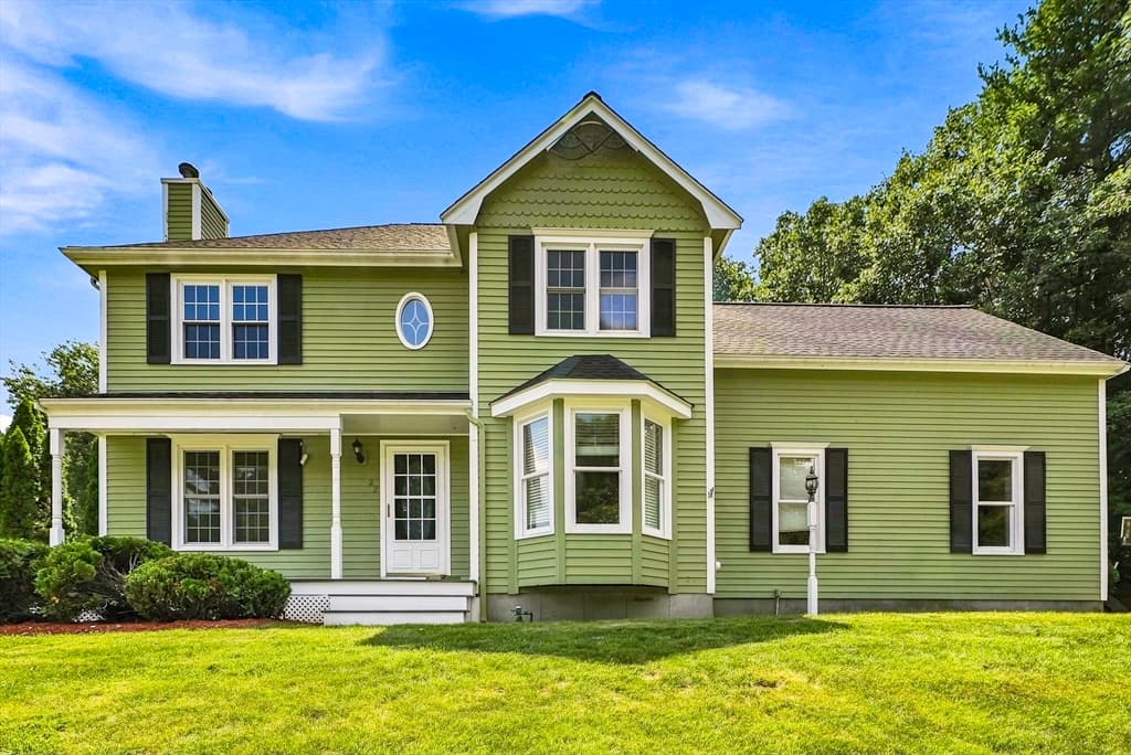 22 Stoney Hill Rd, Shrewsbury MA 01545