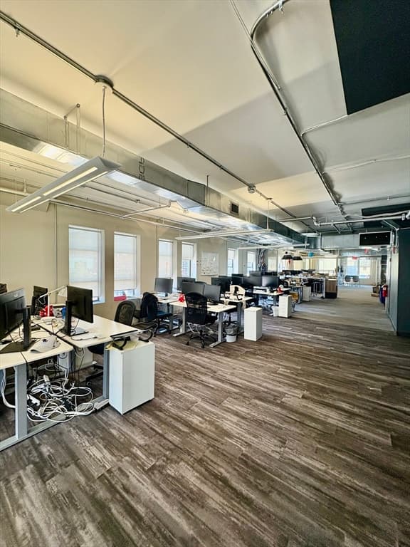 186 Lincoln St # 9, Boston MA 02111 photo 21