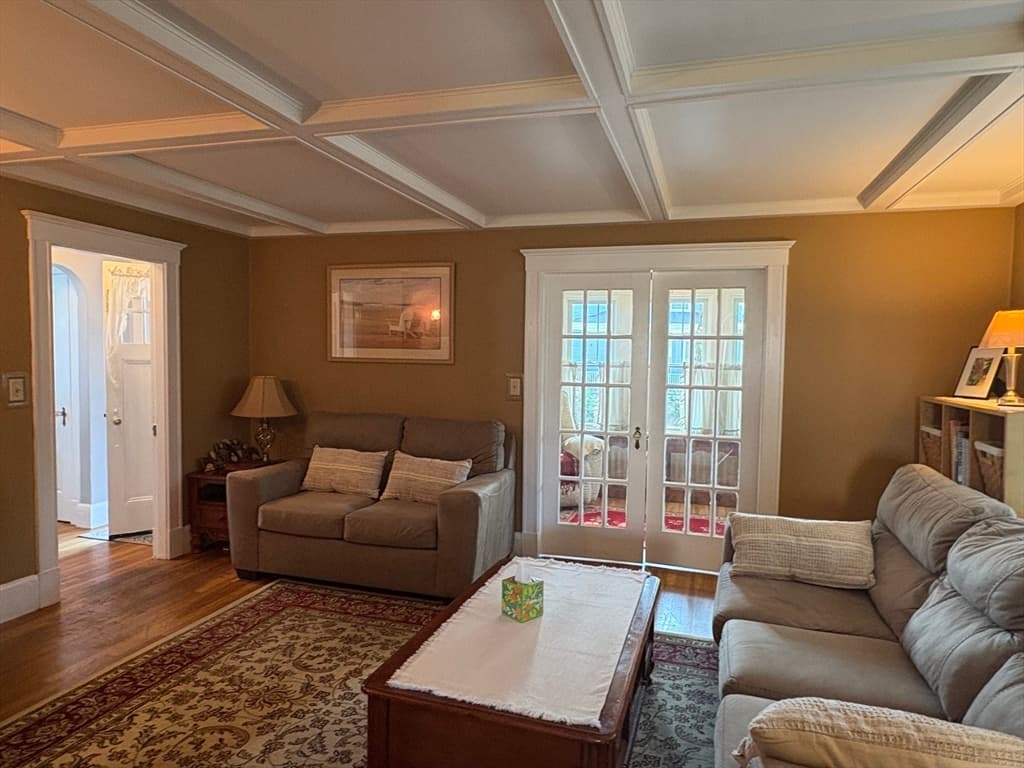 8 Highland St, Peabody MA 01960 photo 13