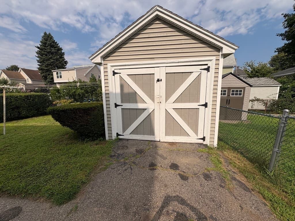 8 Highland St, Peabody MA 01960 photo 25