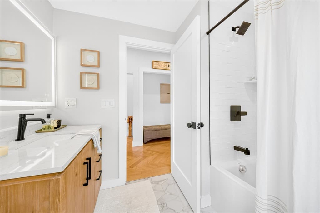 12 Sewall Ave # 2B, Winthrop MA 02152 photo 13