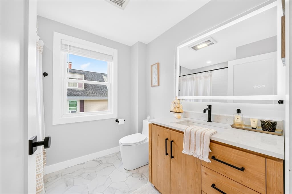 12 Sewall Ave # 2B, Winthrop MA 02152 photo 12