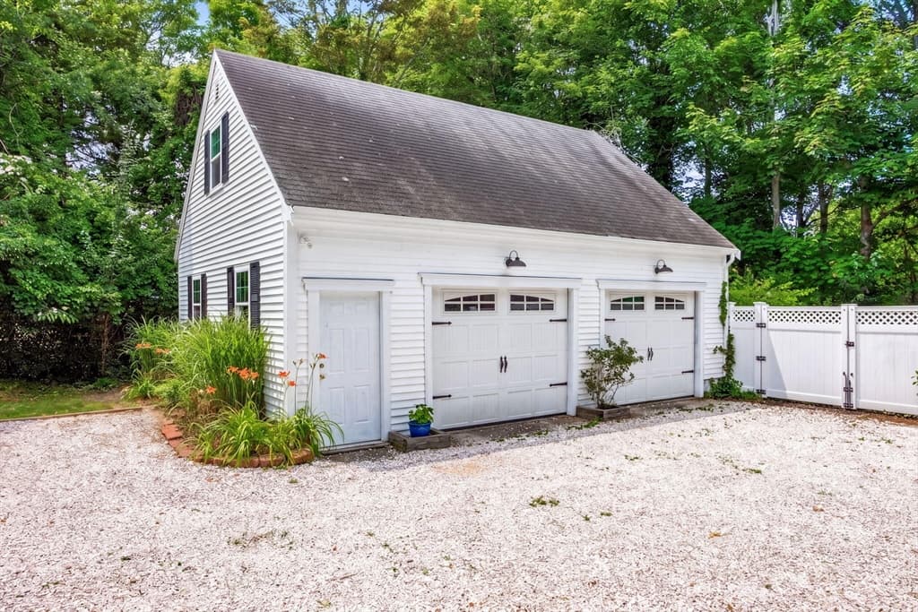 Single Family Residence at 658 Main St, Harwich MA 02645, Harwich, photo 39 of 42