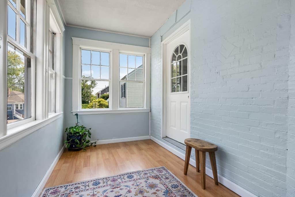 18 Kiely Rd, Dedham MA 02026 photo 2