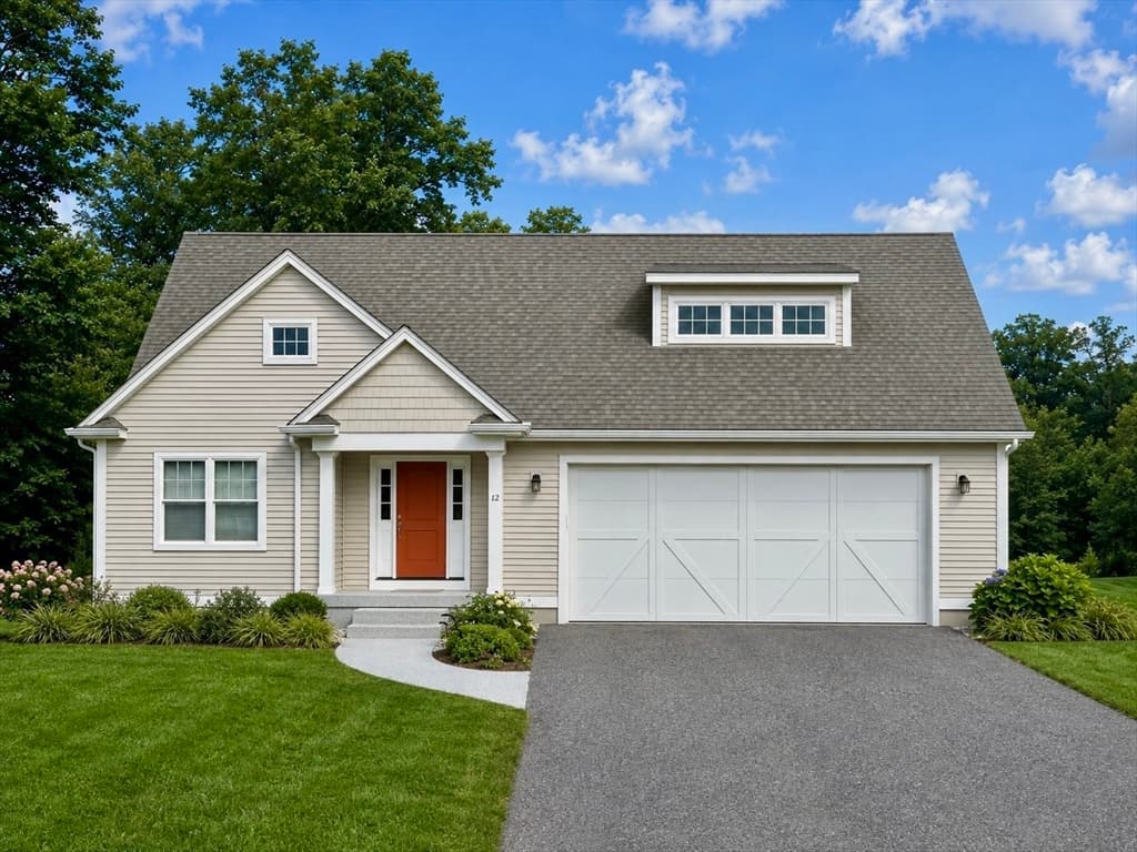 12 Copley Cir # 12, Enfield CT 06082