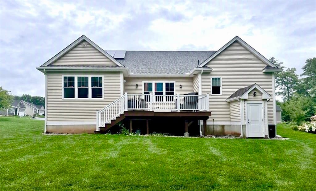 12 Copley Cir # 12, Enfield CT 06082 photo 4