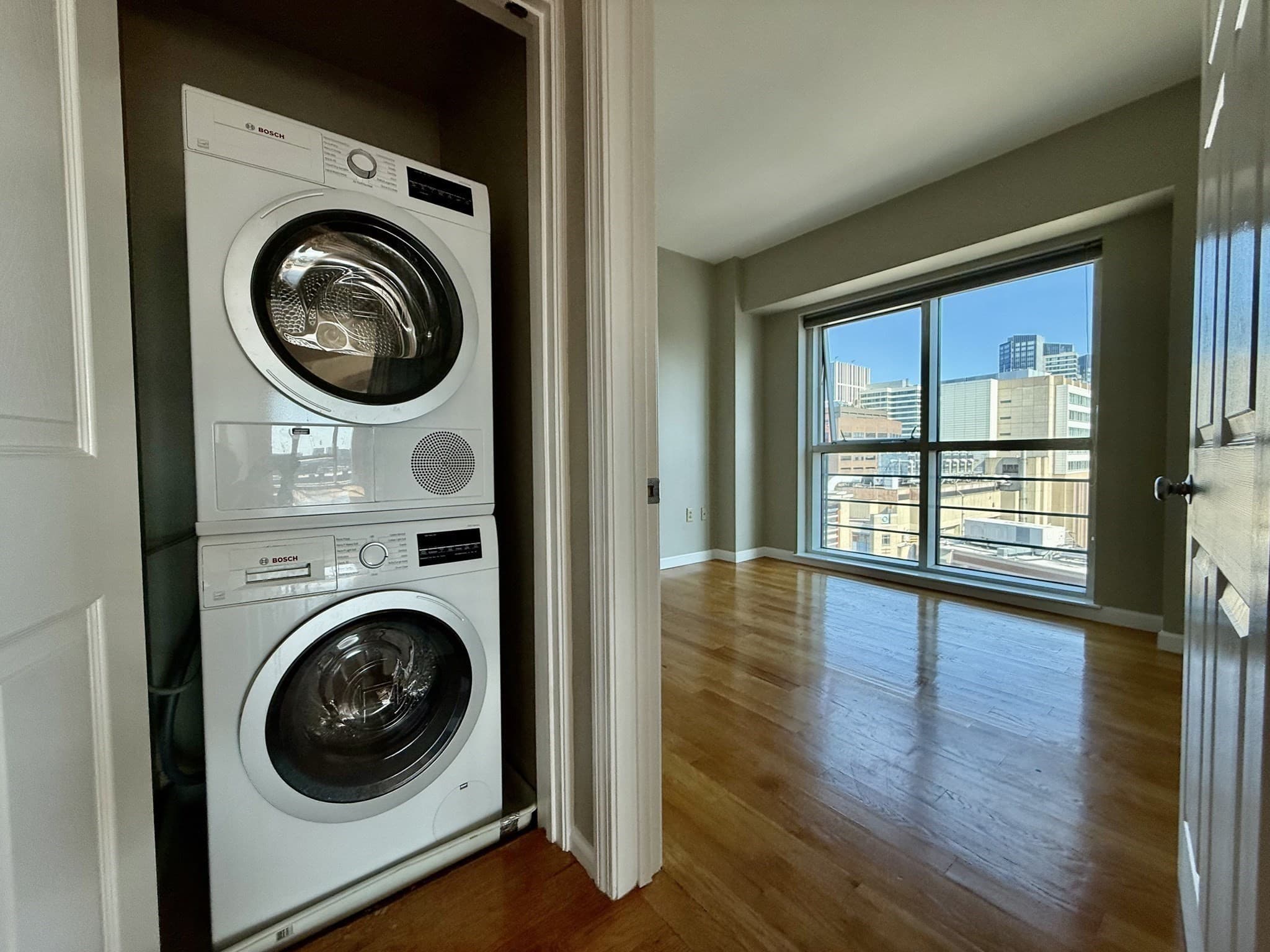 Condominium at 1 Nassau # 1705, Boston MA 02111, photo 26 of 36