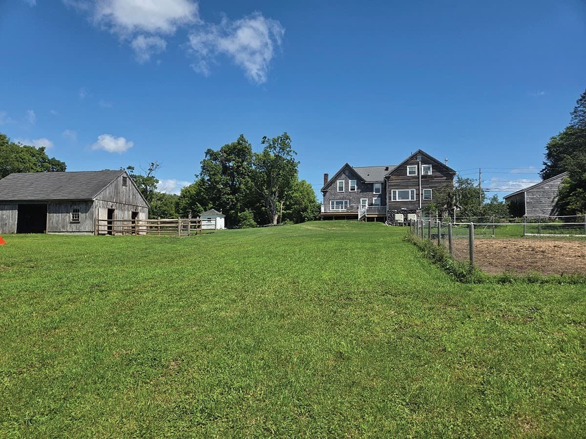 Equestrian at 777 Ridge Rd, Hardwick MA 01037, photo 32 of 42