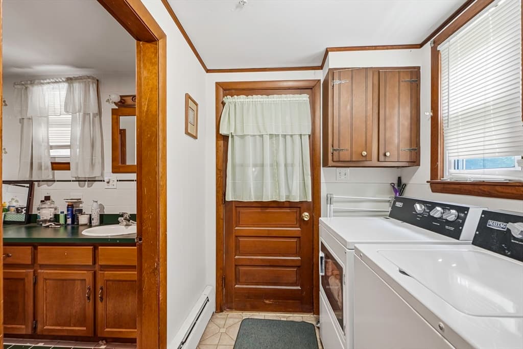 90 Glenview, Upton MA 01568 photo 12