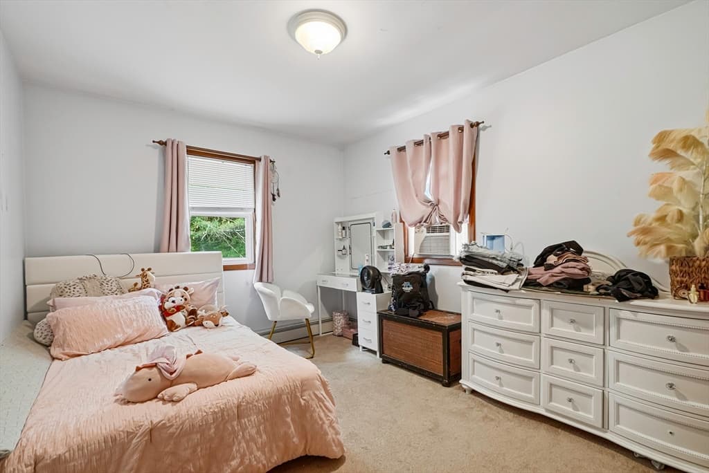 90 Glenview, Upton MA 01568 photo 14
