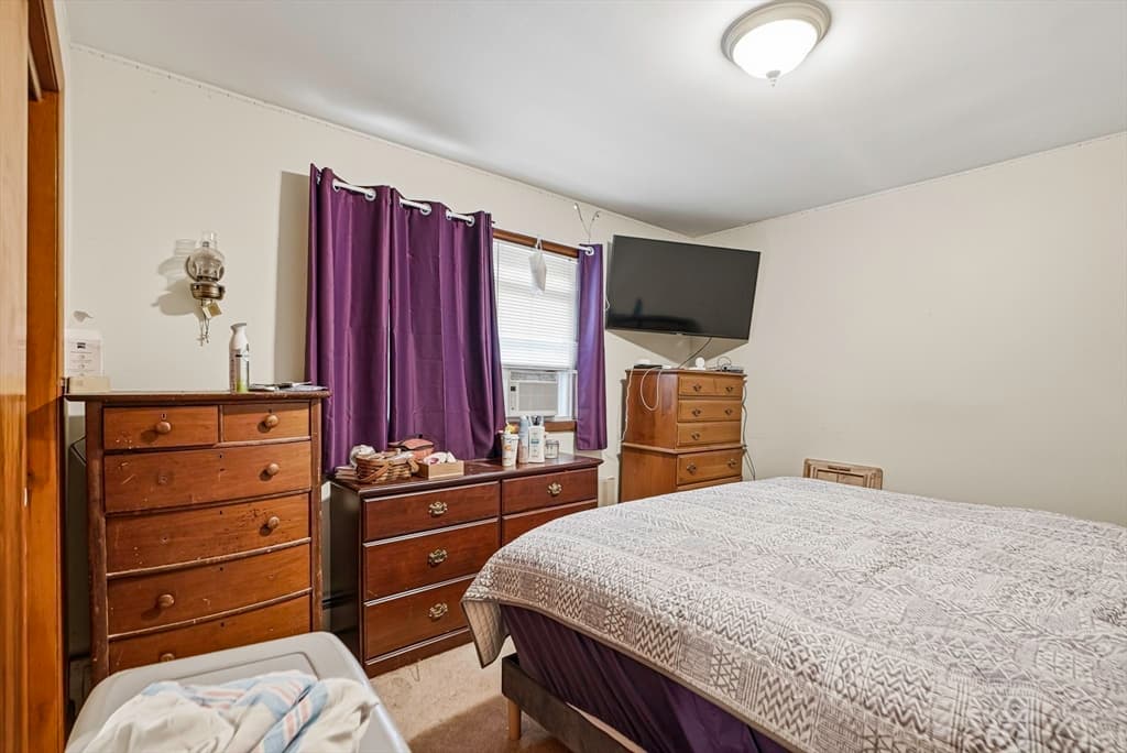 90 Glenview, Upton MA 01568 photo 18