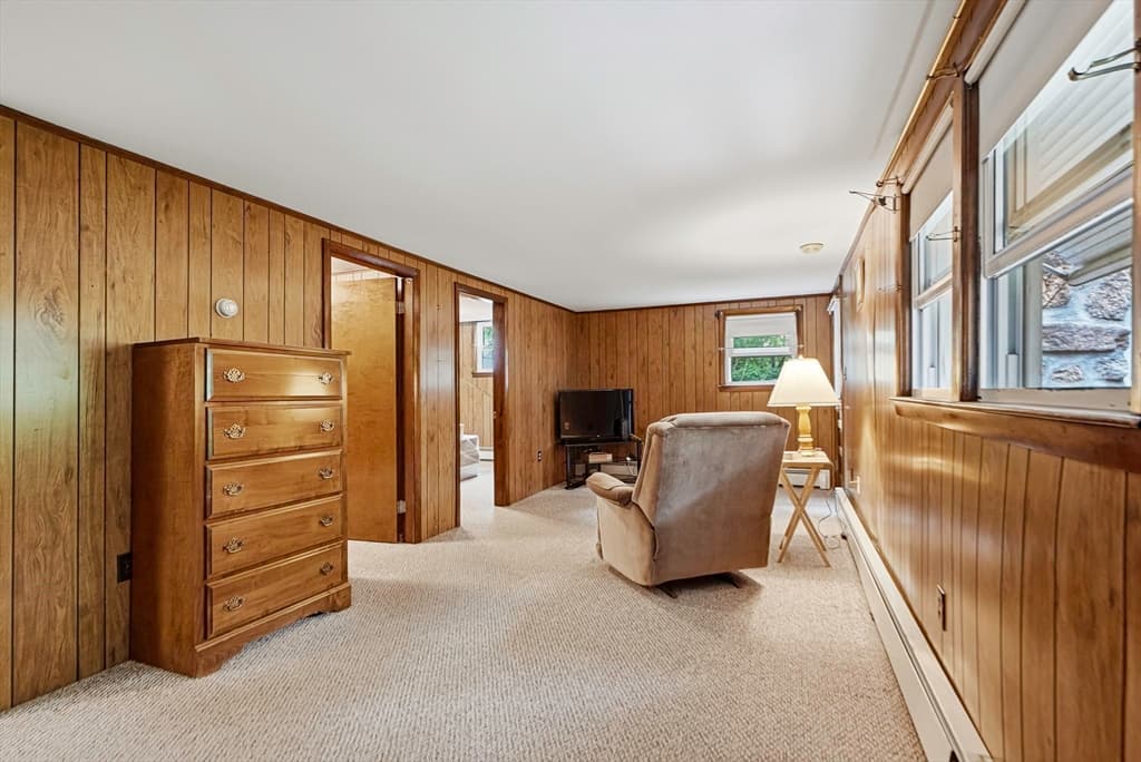 90 Glenview, Upton MA 01568 photo 21