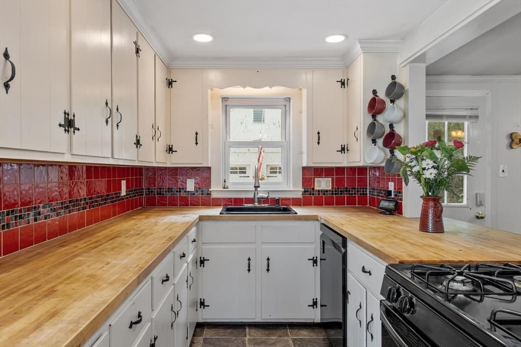 147 Main Street, Reading MA 01867 photo 11