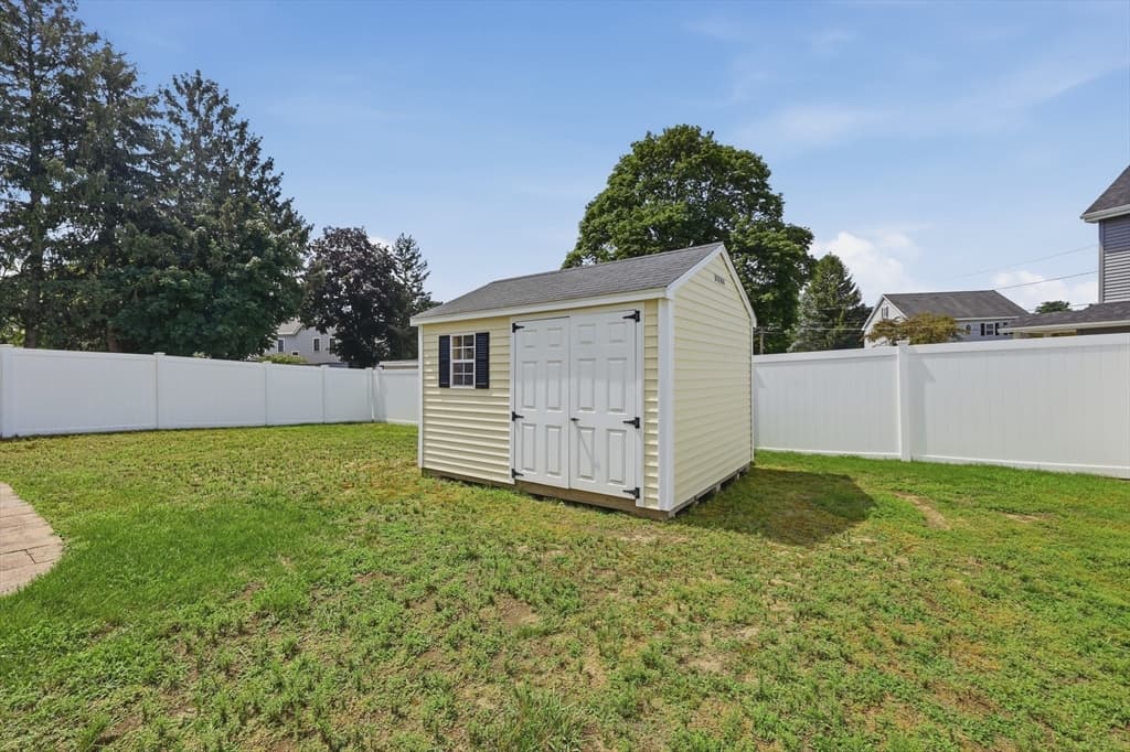 173 Bedford Road # 2, Woburn MA 01801 photo 28