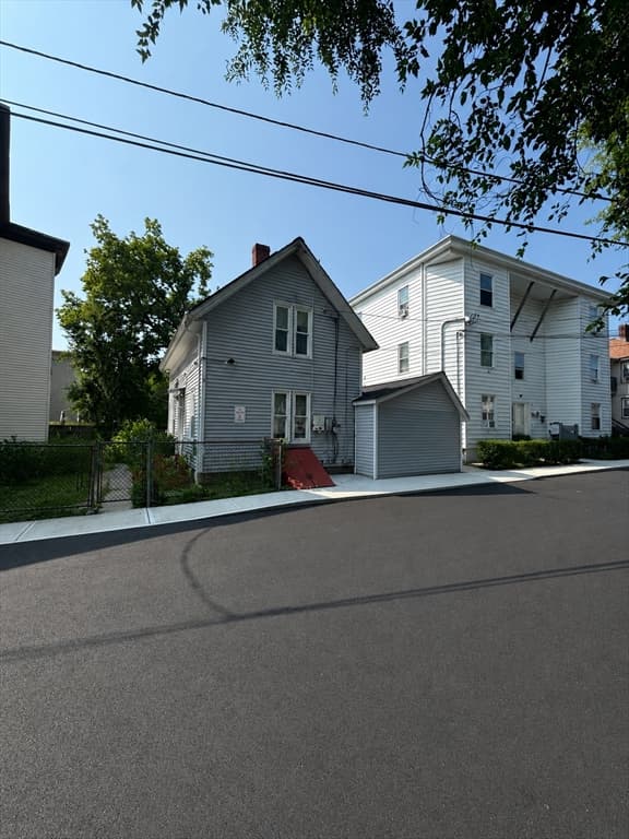 3 Dean St, Southbridge MA 01550 photo 14