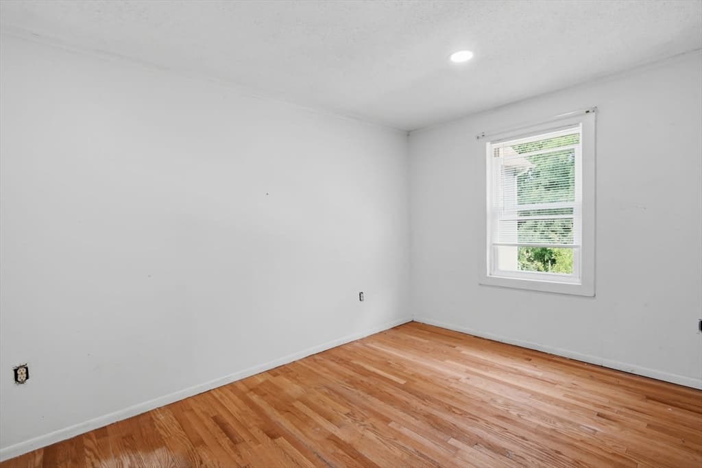 146-148 King Street, Springfield MA 01109 photo 16