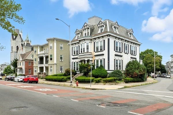 121 N Common, Lynn MA 01902 photo 2