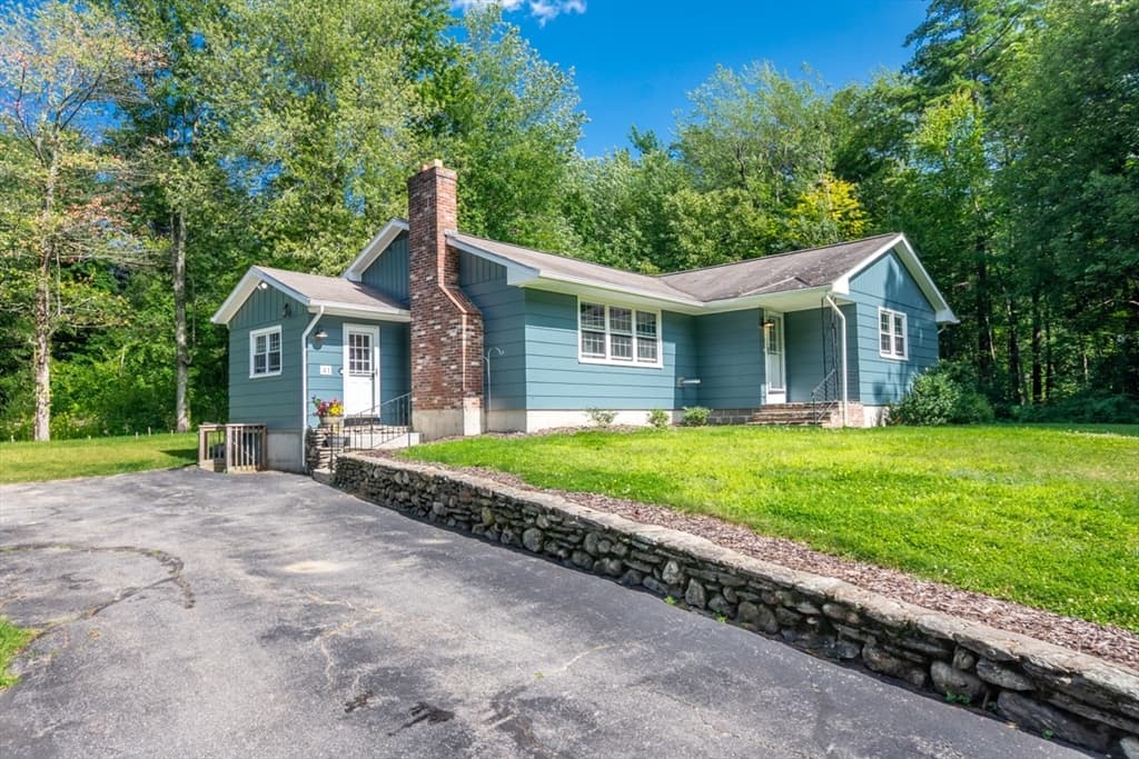 41 Oakmont Ave, Westminster MA 01473 photo 3