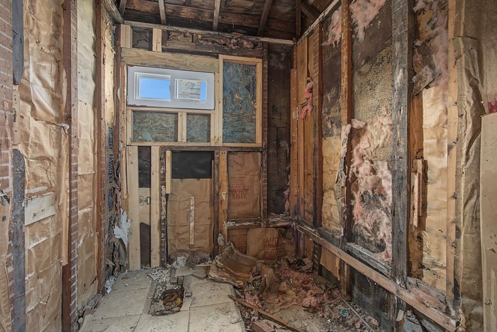 23 Bryan St, Fall River MA 02724 photo 6