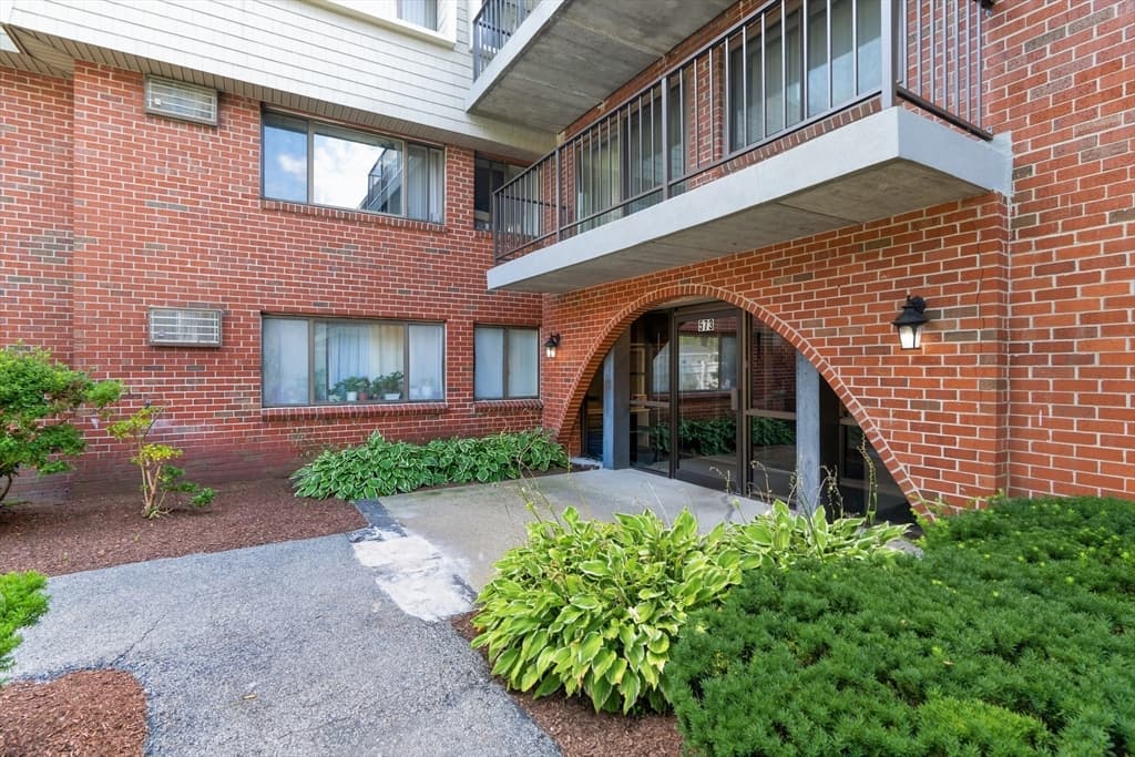 573 Broad St # 135, Weymouth MA 02189 photo 24