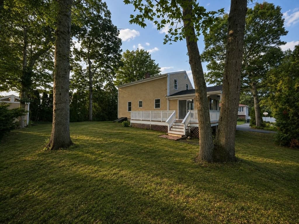 664 Norman St, Fall River MA 02721 photo 20