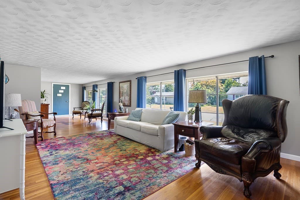 12 Elaine St, Webster MA 01570 photo 11