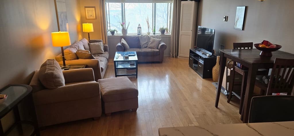 4975 Washington St # 310, Boston MA 02132 photo 4