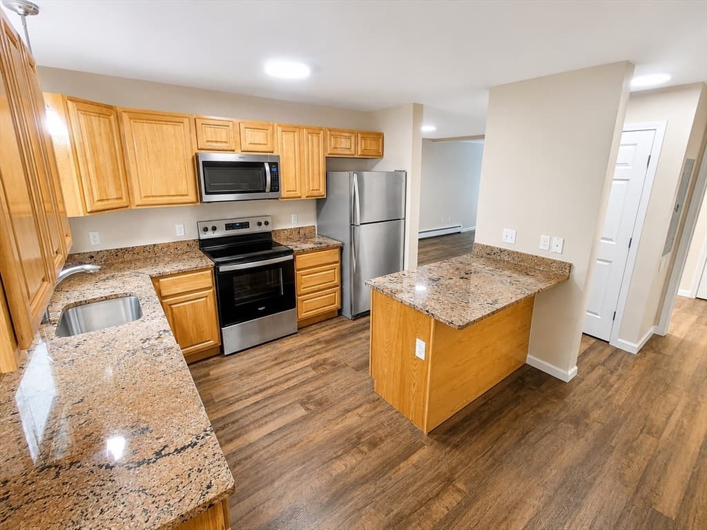 39 Mcgillen Drive # 39, Leominster MA 01453 photo 2