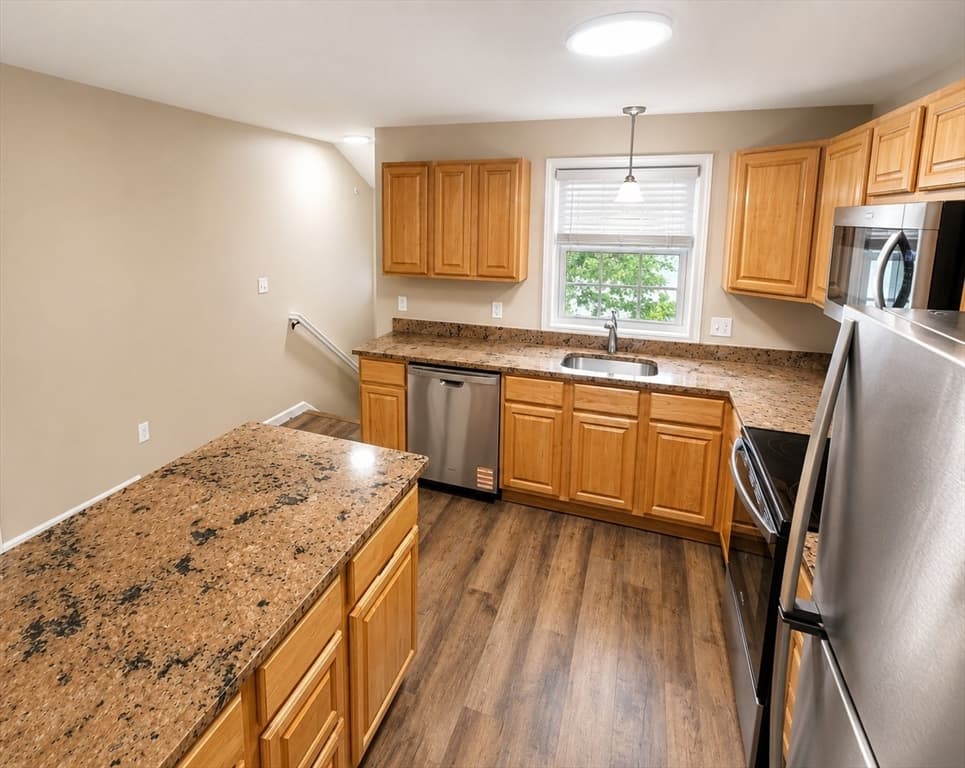39 Mcgillen Drive # 39, Leominster MA 01453 photo 3