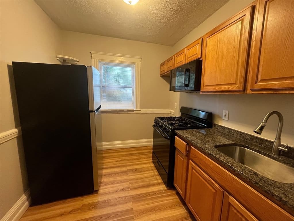 53 Arlington St, Lynn MA 01902 photo 6
