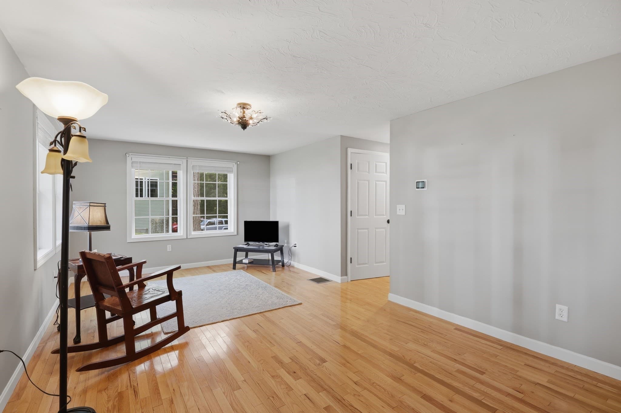 Condominium at 37 West Meadow Estates Drive # 37, Townsend MA 01474, Townsend, photo 2 of 33
