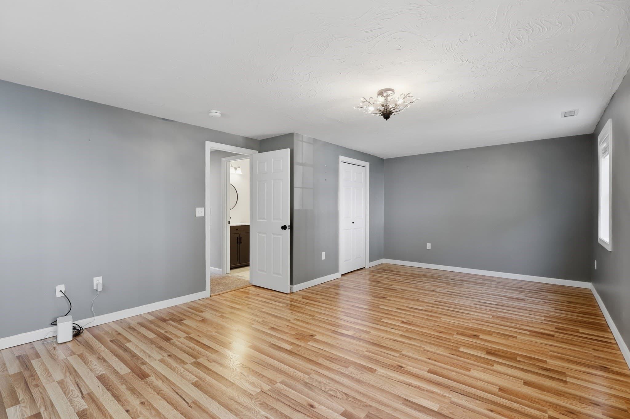 Condominium at 37 West Meadow Estates Drive # 37, Townsend MA 01474, Townsend, photo 12 of 33