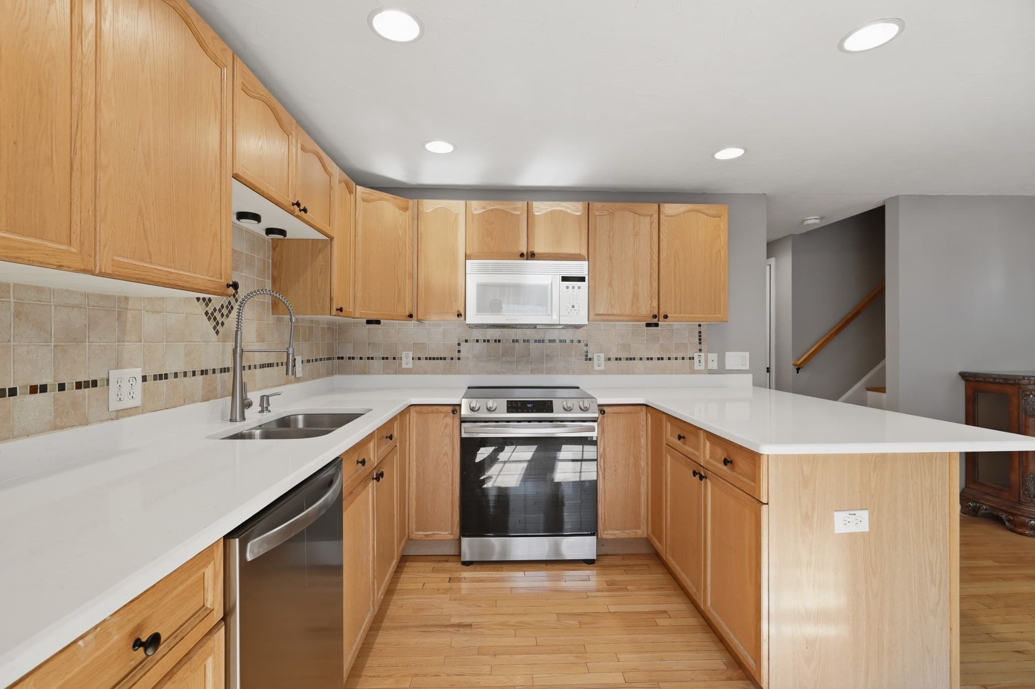 Condominium at 37 West Meadow Estates Drive # 37, Townsend MA 01474, Townsend, photo 10 of 33