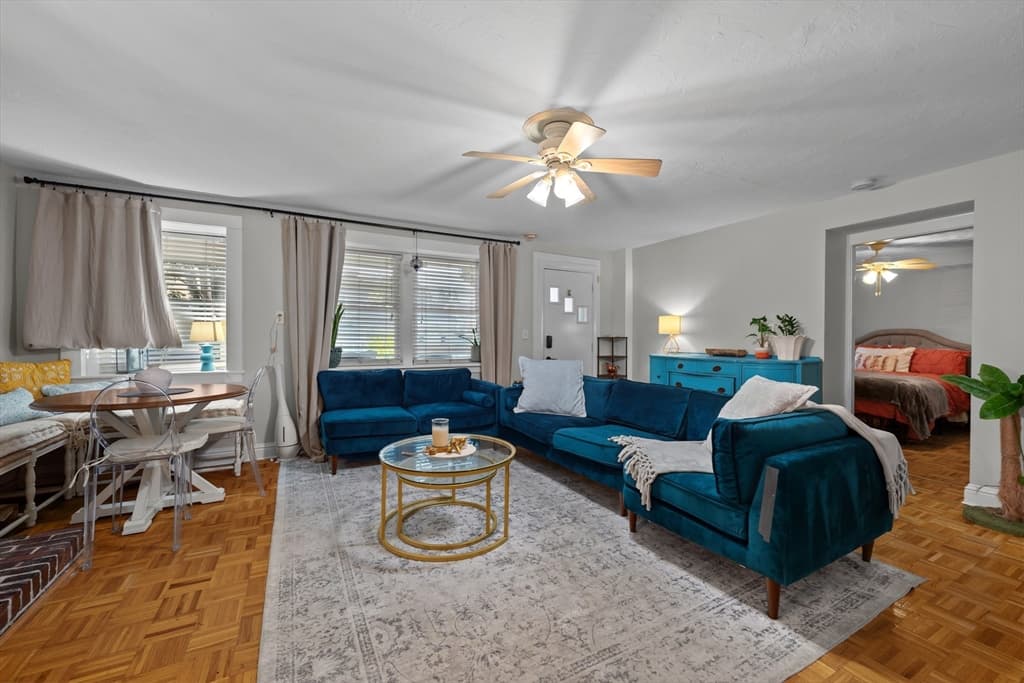 36 Elm St # B, Worcester MA 01609 photo 6