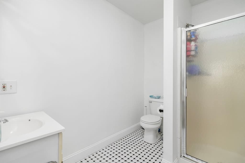 681 Providence St, West Warwick RI 02893 photo 16