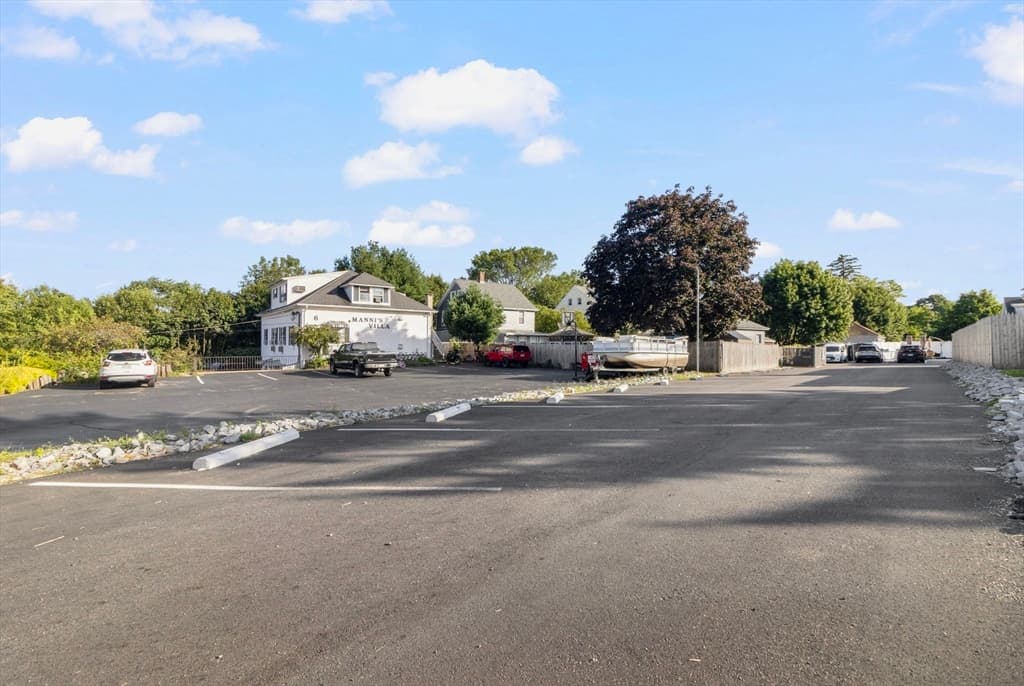 681 Providence St, West Warwick RI 02893 photo 5