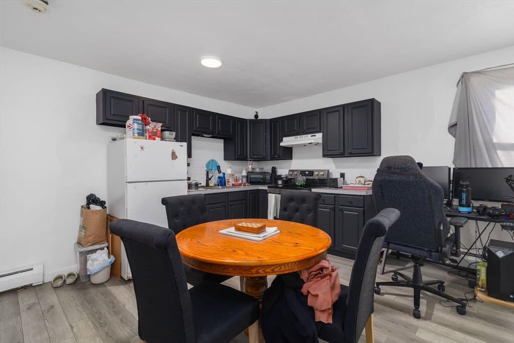 681 Providence St, West Warwick RI 02893 photo 11