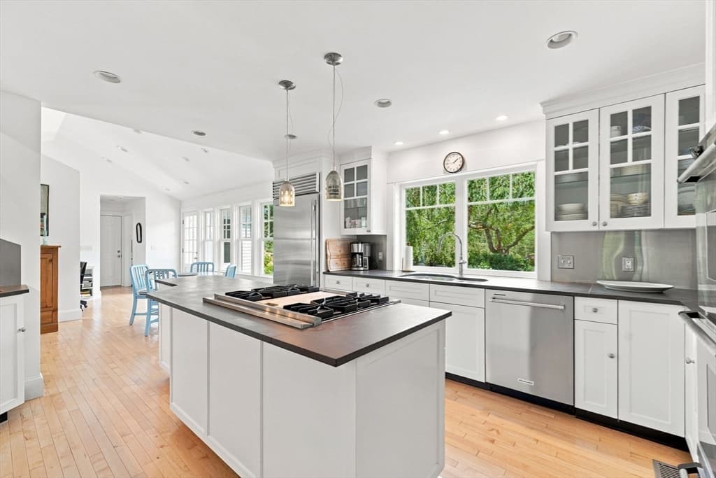 8 W Rockland Farm, Dartmouth MA 02748 photo 11