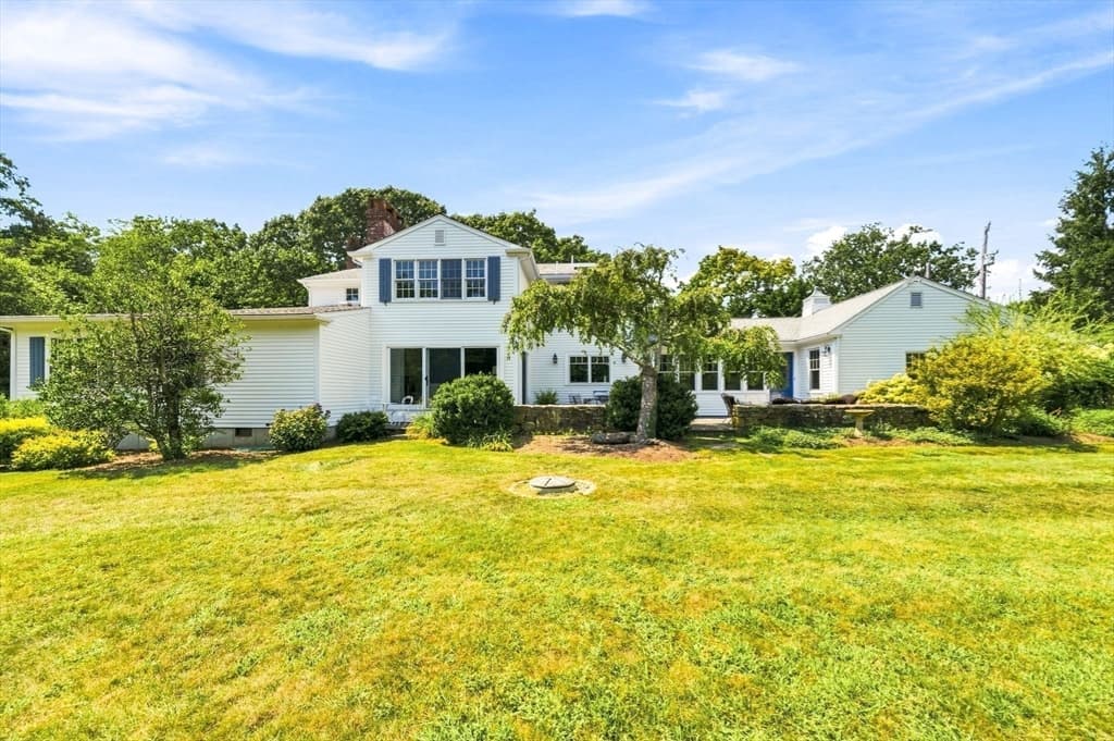 8 W Rockland Farm, Dartmouth MA 02748 photo 4