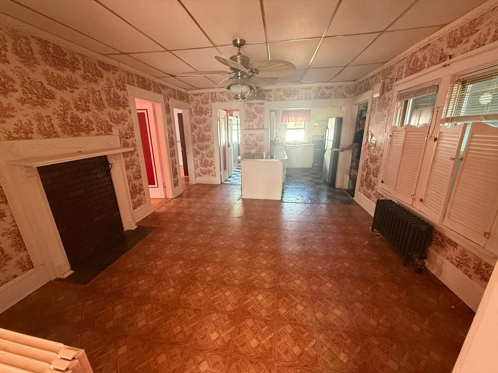 12 Roosevelt Ave, North Attleboro MA 02760 photo 8