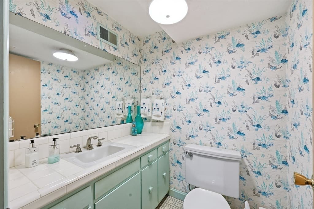 200 Crestview Circle, Longmeadow MA 01106 photo 28