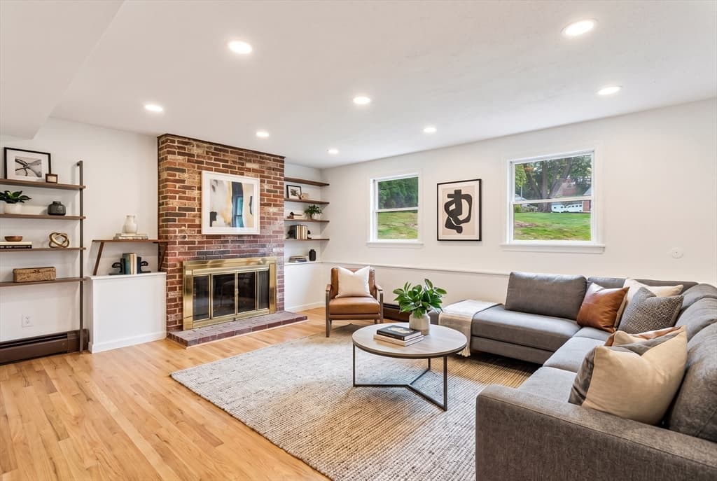19 Mcintosh Rd, Chelmsford MA 01824 photo 26