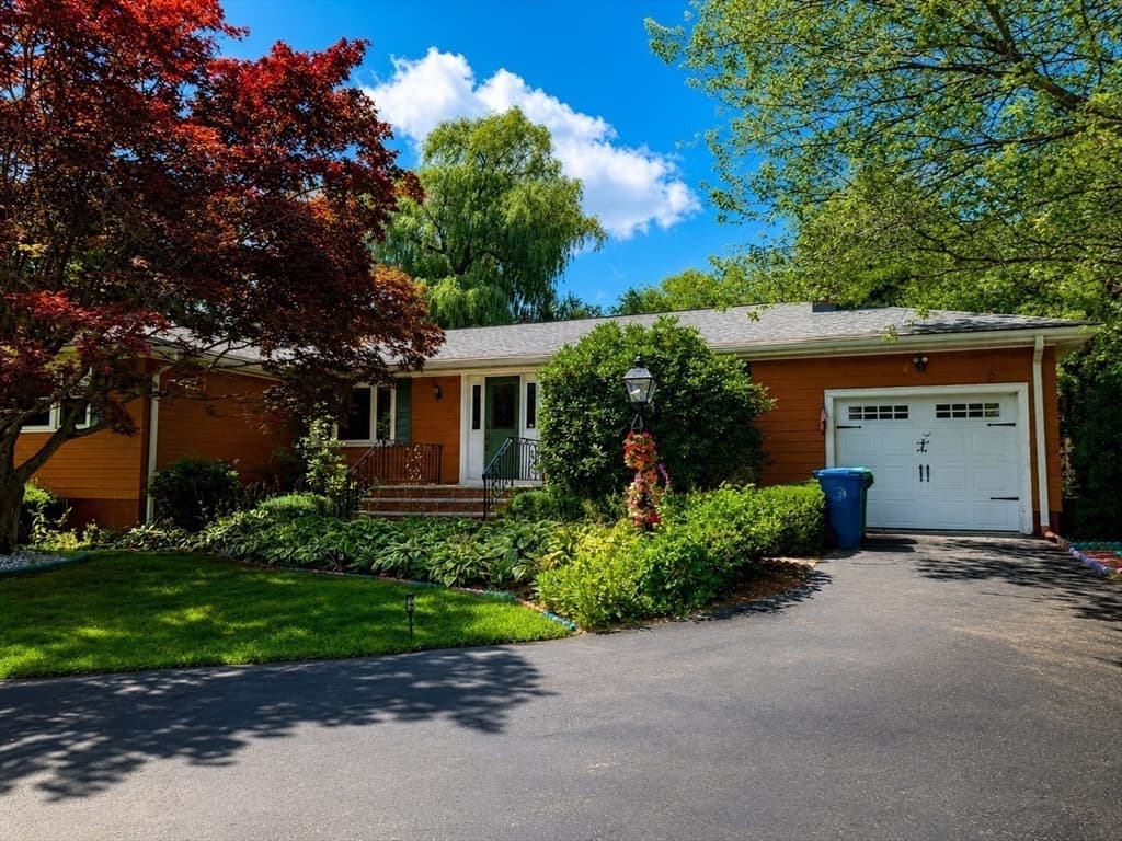 7 Fred Street, Burlington MA 01803