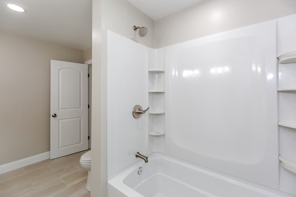 1855 Old Louisquissett Pike, Lincoln RI 02865 photo 28